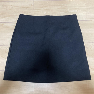 ゴゴシング(GOGOSING)のタイトスカート　ミニスカート　台形スカート　ブラック　韓国　シンプル(ミニスカート)