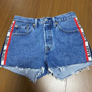 リーバイス(Levi's)の【美品】Levi'sリーバイス　501 サイドロゴテープ　デニムショートパンツ(ショートパンツ)