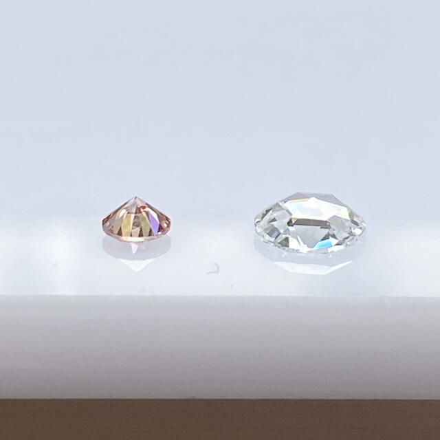 FANCY ORANGY PINK（ファンシーオレンジピンク）ピンクダイヤモンド レディースのアクセサリー(リング(指輪))の商品写真