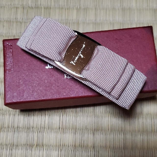 Ferragamoバレッタ　ピンク