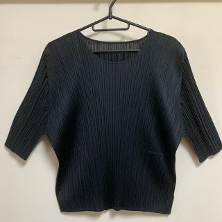 プリーツプリーズイッセイミヤケ(PLEATS PLEASE ISSEY MIYAKE)のお値下げ❣️ISSEY MIYAKE美品プリーツプリーズ  トップス(カットソー(長袖/七分))