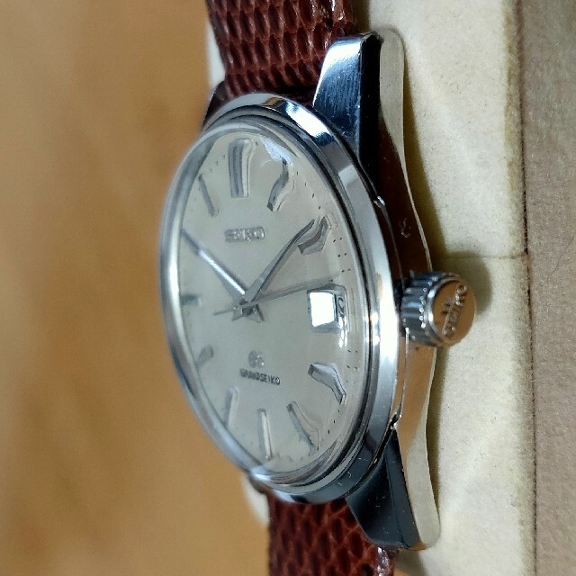 柔らかい Seiko Grand - 正常稼働品! グランドセイコー セカンド 5722