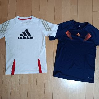 アディダス(adidas)のadidas半袖tシャツ(Tシャツ/カットソー)