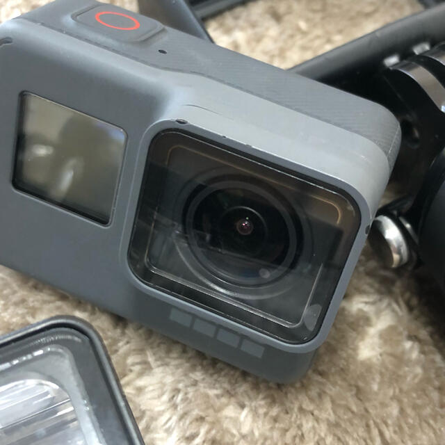 GoPro(ゴープロ)のGoPro hero5 スマホ/家電/カメラのカメラ(コンパクトデジタルカメラ)の商品写真