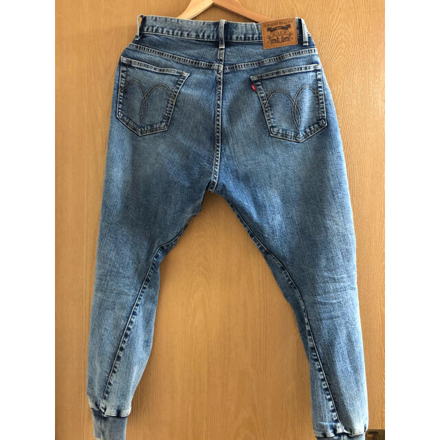 glamb(グラム)のglamb Easy jogger washed denim デニム　パンツ メンズのパンツ(デニム/ジーンズ)の商品写真