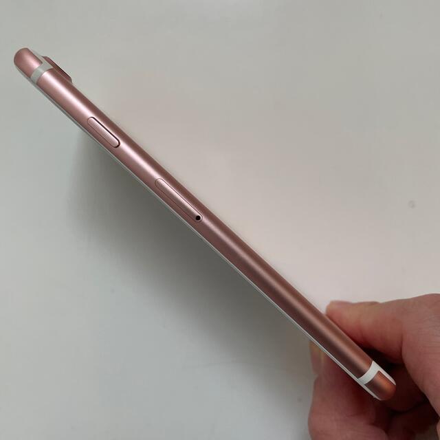 iPhone(アイフォーン)のiPhone7 32GB Rose gold SIMフリー スマホ/家電/カメラのスマートフォン/携帯電話(スマートフォン本体)の商品写真