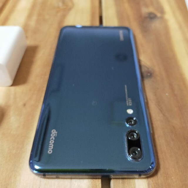 HUAWEI(ファーウェイ)のHUAWEI P20 pro スマホ/家電/カメラのスマートフォン/携帯電話(スマートフォン本体)の商品写真