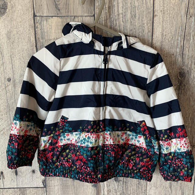 babyGAP(ベビーギャップ)のbaby GAP フード付きウィンドブレーカー80サイズ キッズ/ベビー/マタニティのベビー服(~85cm)(ジャケット/コート)の商品写真