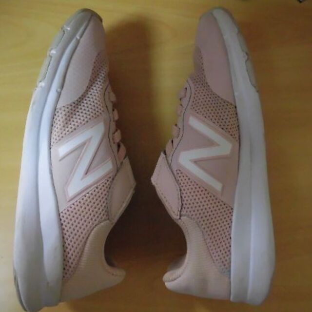 New Balance(ニューバランス)のニューバランススニーカー　18.5センチ キッズ/ベビー/マタニティのキッズ靴/シューズ(15cm~)(スニーカー)の商品写真