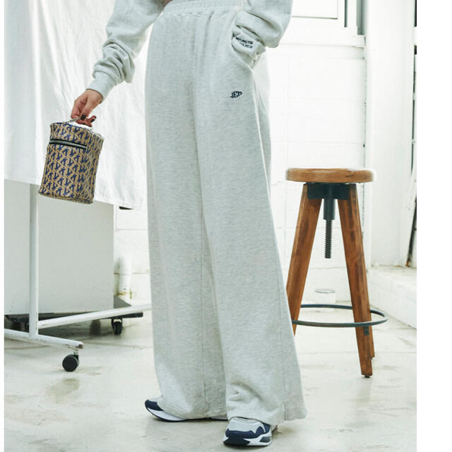 トップスjuemi J EMB スウェットセットアップ(ash)レディース