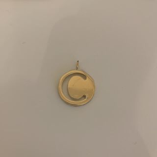 クロエ(Chloe)のクロエ　アルファベット　C チャーム　財布用　Chloe ゴールド　gold(チャーム)