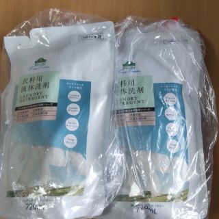 TOPVALUｸﾞﾘｰﾝｱｲFreeFrom衣料用液体洗剤つめかえ用(洗剤/柔軟剤)