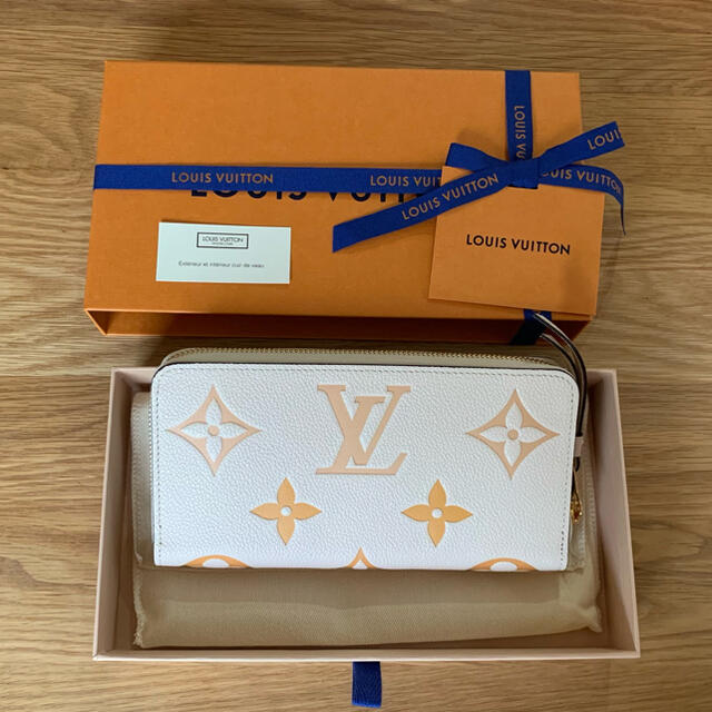 LOUIS VUITTON(ルイヴィトン)のLOUIS VUITTON ジッピー・ウォレット 長財布 レディースのファッション小物(財布)の商品写真