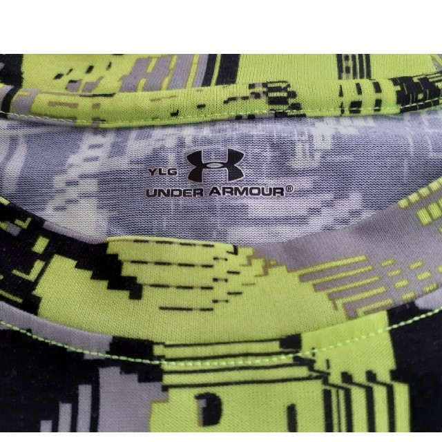 UNDER ARMOUR(アンダーアーマー)のアンダーアーマー　Tシャツ&ショートパンツ２点セットYLG150cm　運動会 キッズ/ベビー/マタニティのキッズ服男の子用(90cm~)(その他)の商品写真