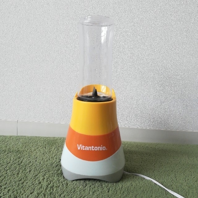 ビタントニオ　マイボトルブレンダー スマホ/家電/カメラの調理家電(ジューサー/ミキサー)の商品写真