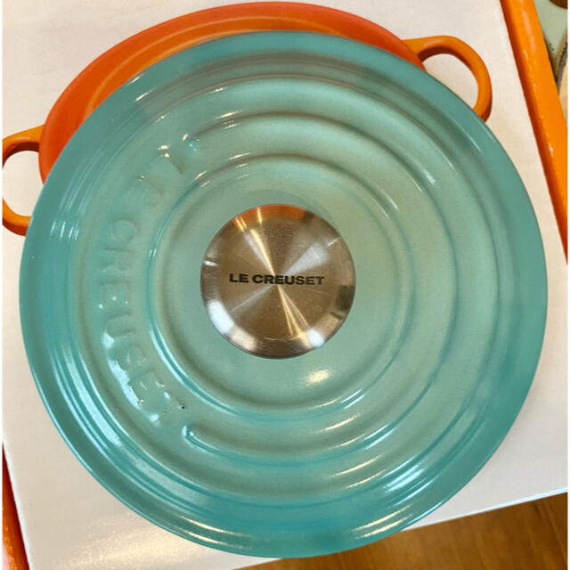 LE CREUSET(ルクルーゼ)のLe creuset ル クルーゼ 鍋14cm 色coolmint 離乳食作り インテリア/住まい/日用品のキッチン/食器(鍋/フライパン)の商品写真