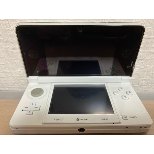 Nintendo 3DS アイスホワイト/ミスティピンク とびだせどうぶつの森