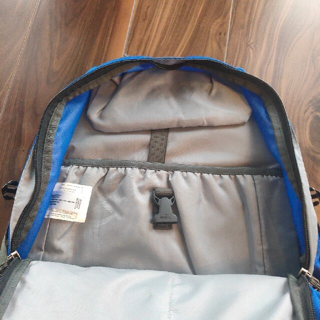 patagonia(パタゴニア)のちかちゃんさん専用 パタゴニア バックパック refugio28L ユーズド メンズのバッグ(バッグパック/リュック)の商品写真