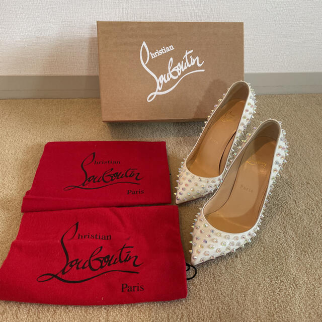 Christian Louboutin クリスチャンルブタン　スタッズ　パンプス