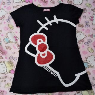 ハローキティ(ハローキティ)のサンリオ　ハローキティTシャツ 中古　キティちゃんTシャツ(Tシャツ(半袖/袖なし))