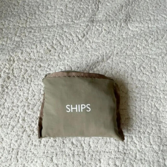 SHIPS(シップス)のSHIPS 大容量　エコバッグ　カーキ レディースのバッグ(エコバッグ)の商品写真