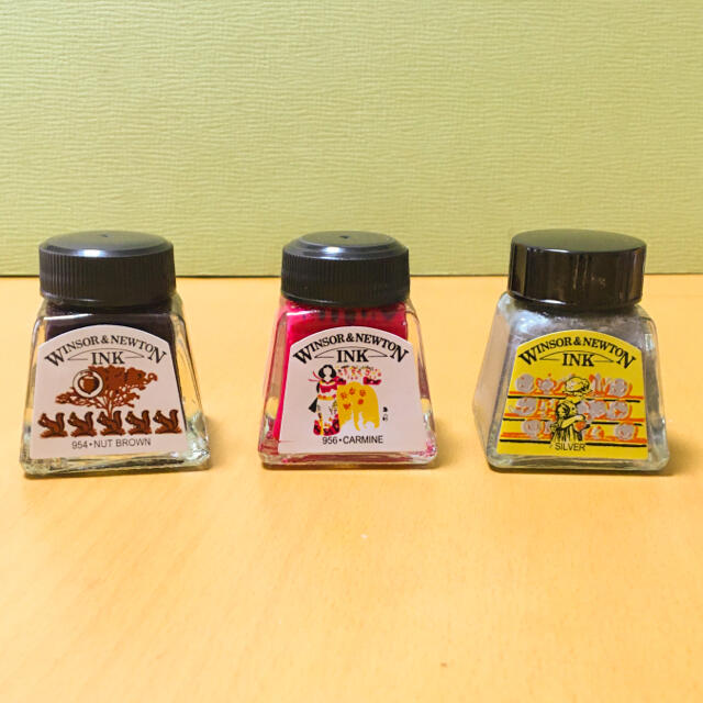 ウィンザー&ニュートン ドローイングインク 14ml 3点セット エンタメ/ホビーのアート用品(絵の具/ポスターカラー)の商品写真