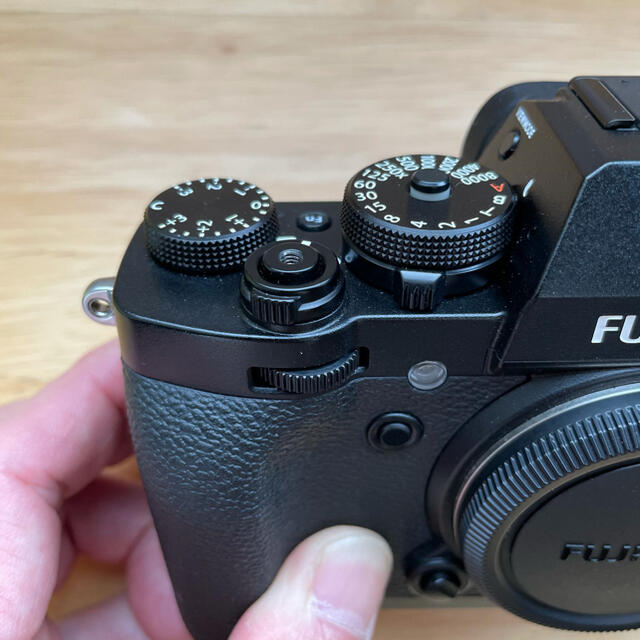 富士フイルム(フジフイルム)のYogalove様専用　fujifilm x-t3 スマホ/家電/カメラのカメラ(ミラーレス一眼)の商品写真