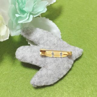 サリー様専用 ツバメブローチ 羊毛フェルトの通販 by 羊の手仕事屋
