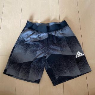 アディダス(adidas)の☆アディダス  ハーフパンツ　150☆(パンツ/スパッツ)