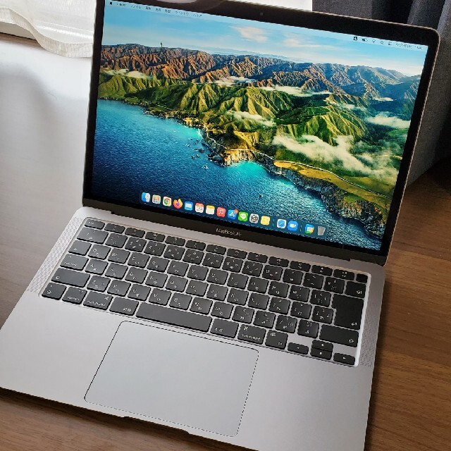 Macbook Air 最新 M1 256GB 8G 使用1ヶ月 A2337