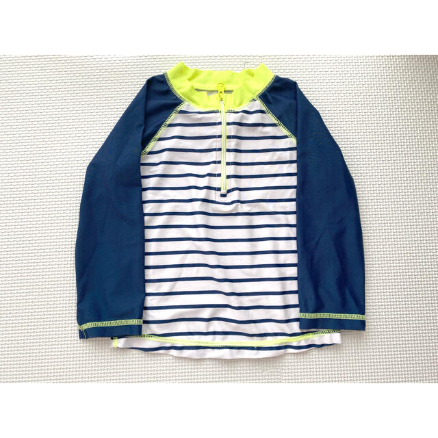 babyGAP(ベビーギャップ)のbaby GAP ベビーギャップ ラッシュガード 水着  18-24m キッズ/ベビー/マタニティのキッズ服男の子用(90cm~)(水着)の商品写真