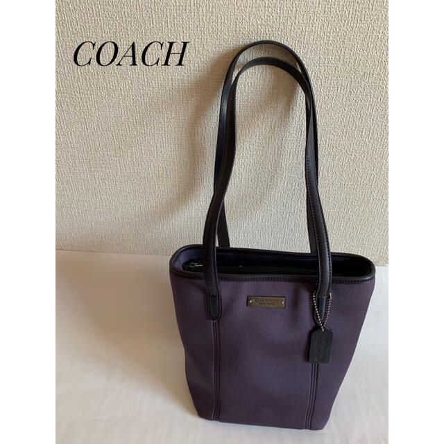COACH(コーチ)の週末限定セール　レア物　美品　コーチ　トートバッグ　パープル レディースのバッグ(トートバッグ)の商品写真