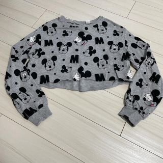 エイチアンドエム(H&M)のH＆M ミッキー ショート丈トップス(Tシャツ(長袖/七分))