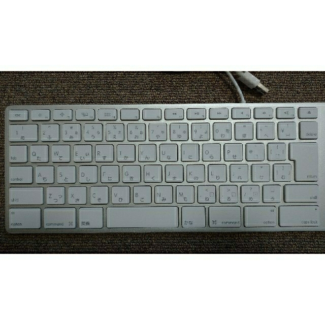 Apple(アップル)のMagic Keyboard（テンキー付き）-日本語（JIS）− シルバー スマホ/家電/カメラのPC/タブレット(PC周辺機器)の商品写真