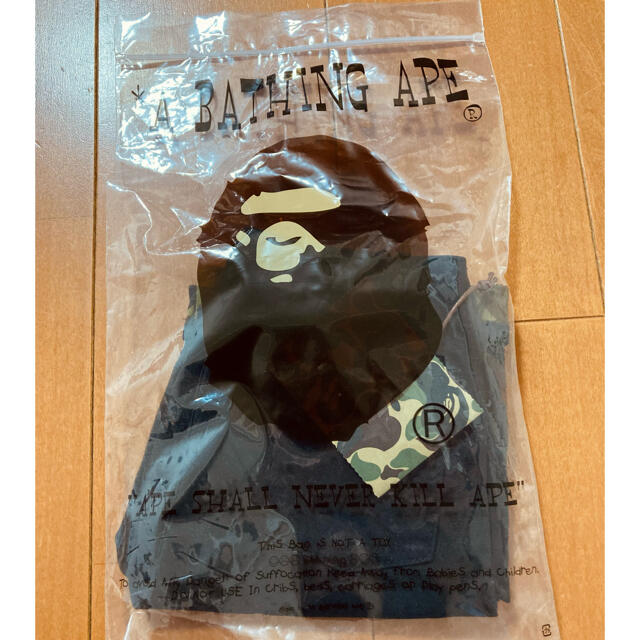 A BATHING APE(アベイシングエイプ)のABATHINGAPE アベイシングエイプ  キッズ　ハーフパンツ　100cm キッズ/ベビー/マタニティのキッズ服男の子用(90cm~)(パンツ/スパッツ)の商品写真