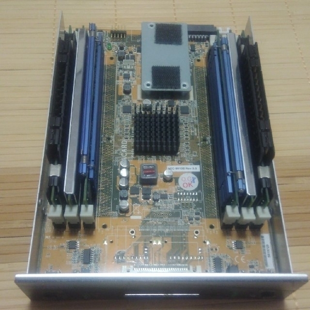 気質アップ 中古品・欠品有・RAMドライブAEC-9910B（メモリ12GB分付き） PCパーツ