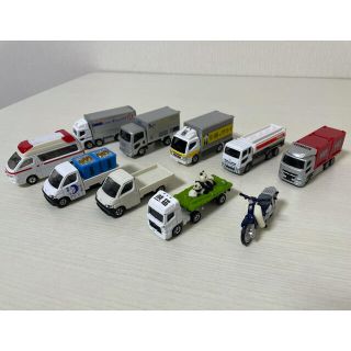 タカラトミー(Takara Tomy)のトミカ　10台(ミニカー)