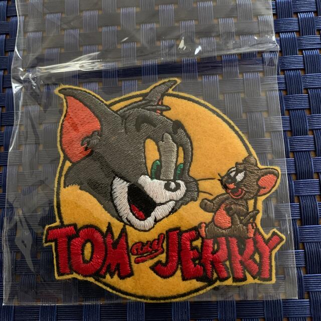 TOM and JERRY / トムアンドジェリー　　アイロン接着ワッペン エンタメ/ホビーのおもちゃ/ぬいぐるみ(キャラクターグッズ)の商品写真