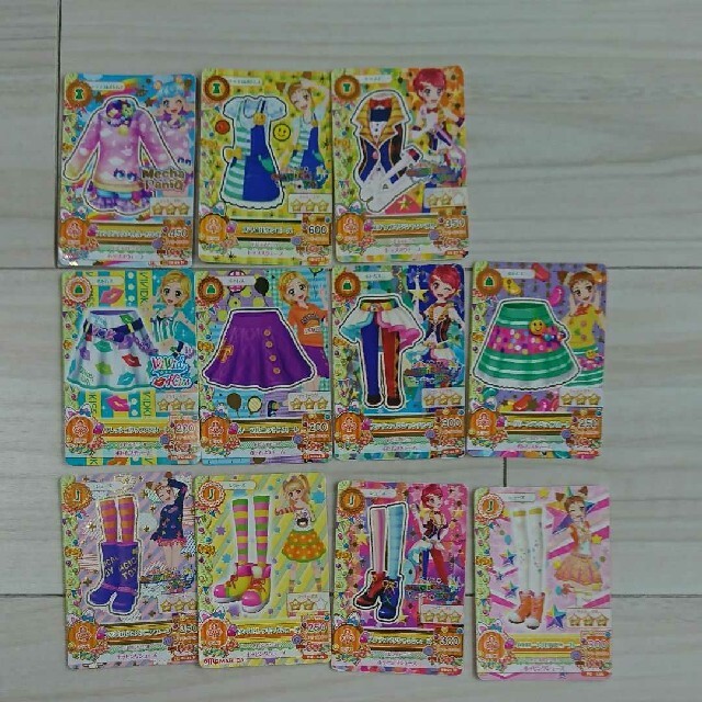 アイカツ!(アイカツ)の【しも様専用】アイカツ!カード まとめ売り エンタメ/ホビーのトレーディングカード(その他)の商品写真