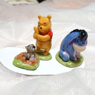 クマノプーサン(くまのプーさん)のプーさんほか ミニサイズ置物3点(キャラクターグッズ)