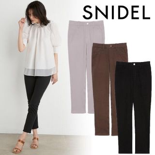 スナイデル(SNIDEL)のコンフォートスキニーパンツ　snidel(スキニーパンツ)