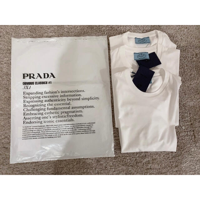 PRADA(プラダ)のプラダ　PRADA 2021/SS新作　Tシャツ コットンジャージー  Sサイズ レディースのトップス(Tシャツ(半袖/袖なし))の商品写真