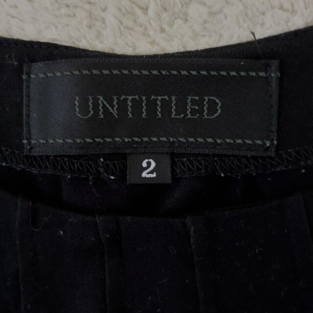 UNTITLED(アンタイトル)のUNTITLED　ブラウジングカットソー　黒 レディースのトップス(カットソー(半袖/袖なし))の商品写真