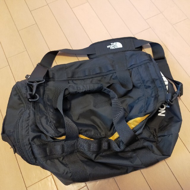 THE NORTH FACE(ザノースフェイス)のノースフェイス　ショルダー、ボストンバッグ(30l) メンズのバッグ(ショルダーバッグ)の商品写真