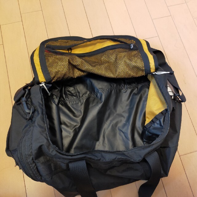 THE NORTH FACE(ザノースフェイス)のノースフェイス　ショルダー、ボストンバッグ(30l) メンズのバッグ(ショルダーバッグ)の商品写真
