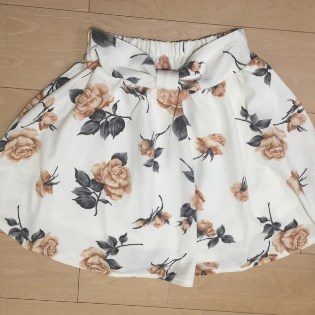 GRL(グレイル)の花柄フレアスカート レディースのスカート(ミニスカート)の商品写真