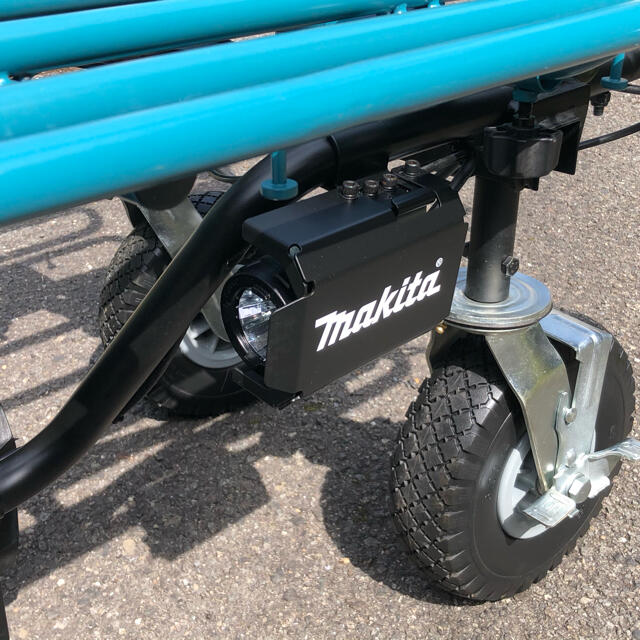 Makita(マキタ)のトミー様　マキタ充電式運搬車 パイプフレーム荷台　CU180DZA65470 スポーツ/アウトドアの自転車(工具/メンテナンス)の商品写真