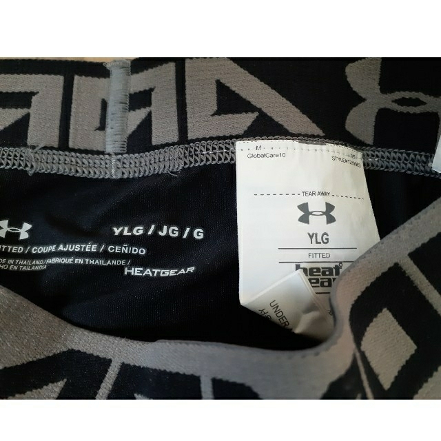 UNDER ARMOUR(アンダーアーマー)の未使用ありアンダーアーマー　Tシャツ&レギンス２点セットYLG150cm　運動会 キッズ/ベビー/マタニティのキッズ服男の子用(90cm~)(その他)の商品写真