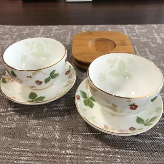 ウェッジウッド(WEDGWOOD)の未使用　ウェッジウッド　ワイルドストロベリー　ジャパニーズカップ　２客(食器)