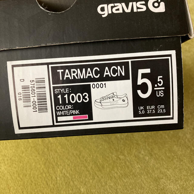 gravis(グラビス)のグラビス　ターマック　23.5㎝ レディースの靴/シューズ(スニーカー)の商品写真